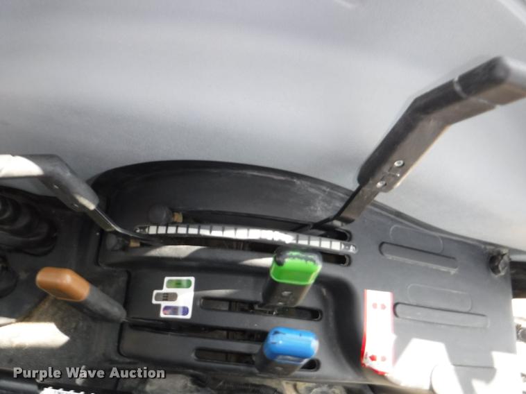 image for item K5992 2012 New Holland T5050 tractor