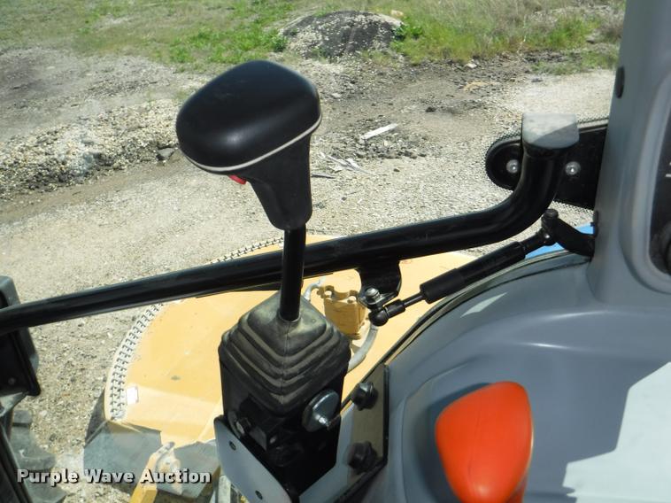 image for item K5992 2012 New Holland T5050 tractor