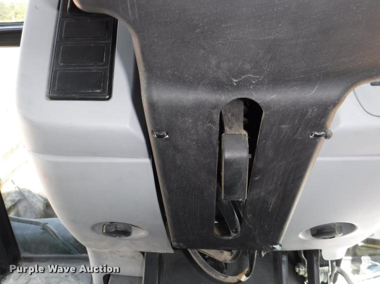 image for item K5992 2012 New Holland T5050 tractor