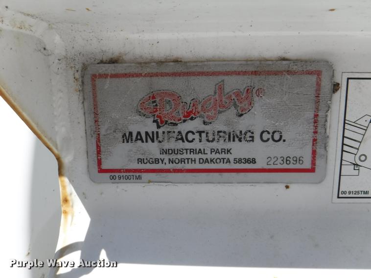 image for item K5998 1999 Chevrolet 3500 flatbed pickup truck