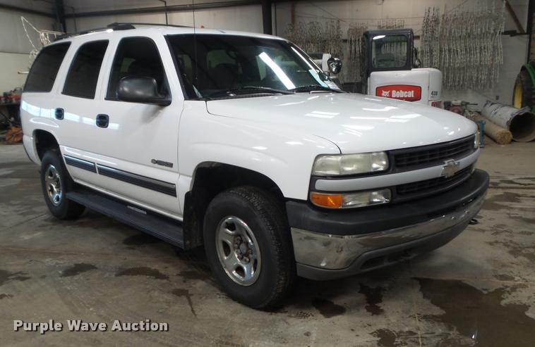 image for item K7644 2001 Chevrolet Tahoe SUV
