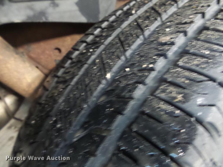 image for item K7644 2001 Chevrolet Tahoe SUV