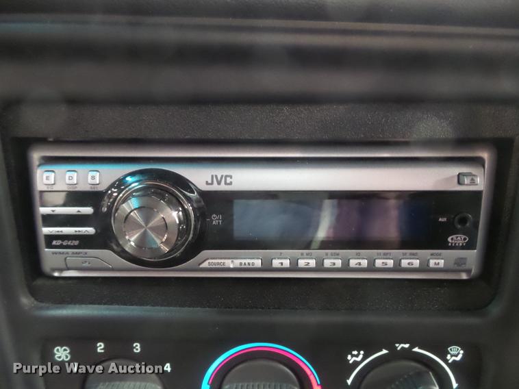 image for item K7644 2001 Chevrolet Tahoe SUV