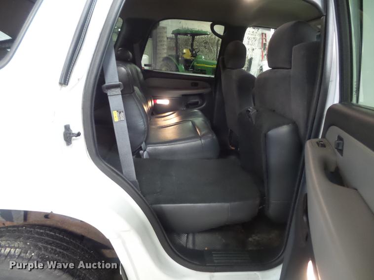image for item K7644 2001 Chevrolet Tahoe SUV