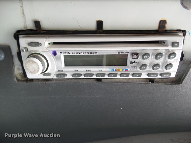 image for item L5538 2005 Ford E450 Super Duty BSSN25 shuttle bus