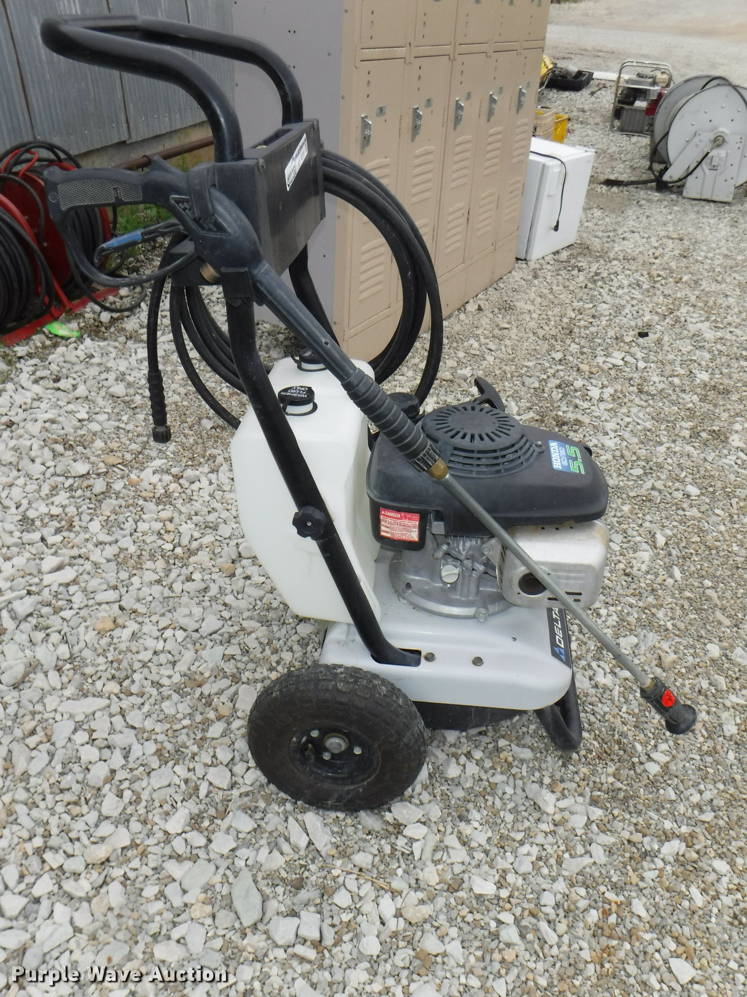 Delta DT2400CS power Washer in Hiawatha, KS Item BY9233 sold Purple