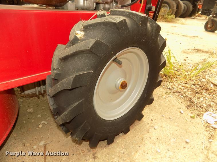 image for item AU9528 2014 Snapper GM2516BVG Field & Brush lawn mower