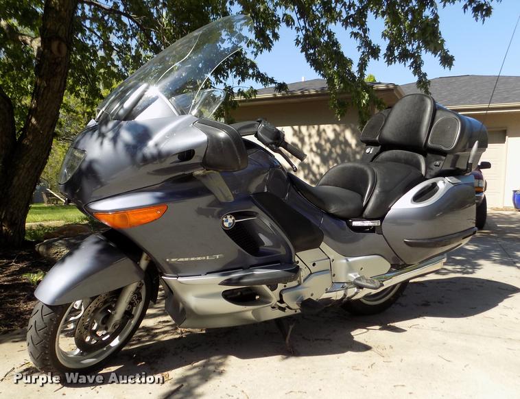 image for item AU9543 1999 BMW 1200LT motorcycle