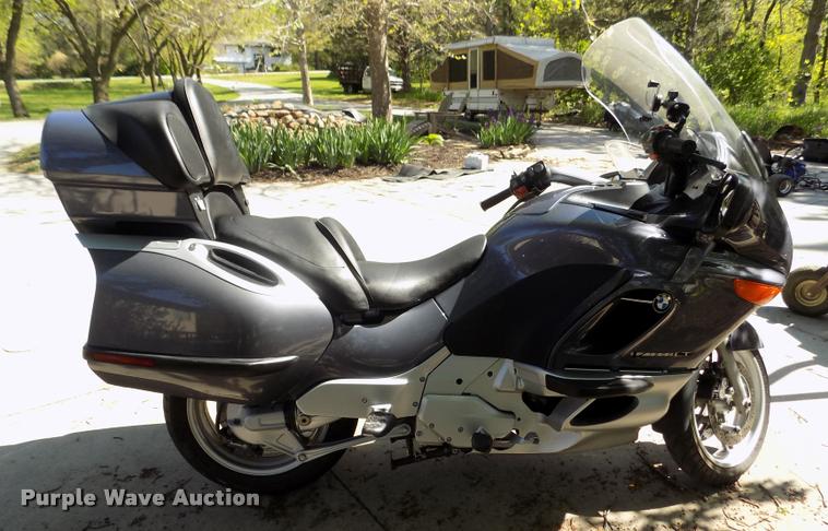 image for item AU9543 1999 BMW 1200LT motorcycle