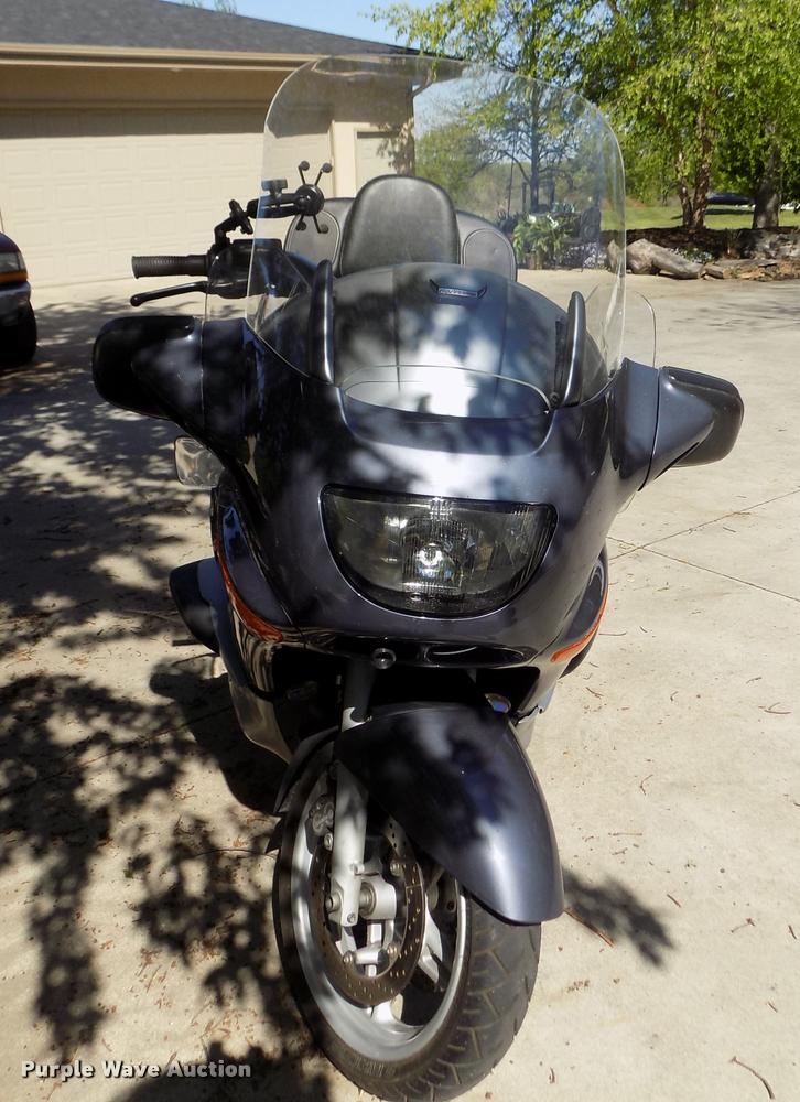 image for item AU9543 1999 BMW 1200LT motorcycle