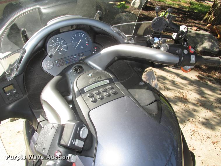 image for item AU9543 1999 BMW 1200LT motorcycle