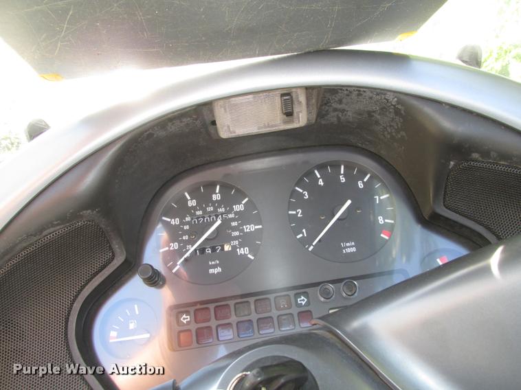 image for item AU9543 1999 BMW 1200LT motorcycle