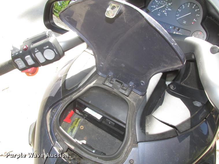 image for item AU9543 1999 BMW 1200LT motorcycle