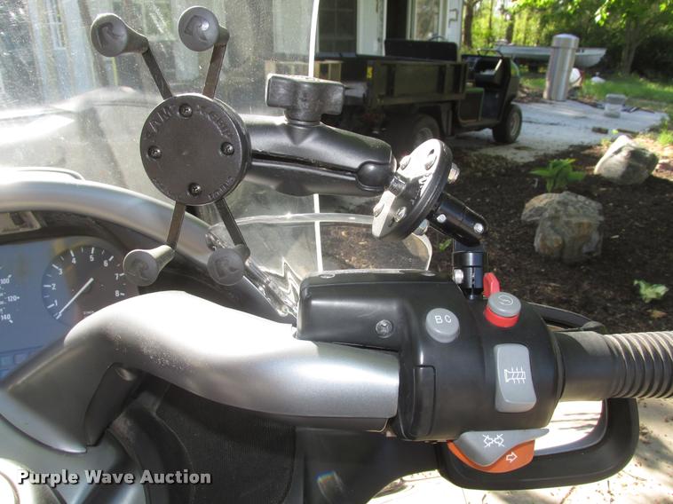 image for item AU9543 1999 BMW 1200LT motorcycle