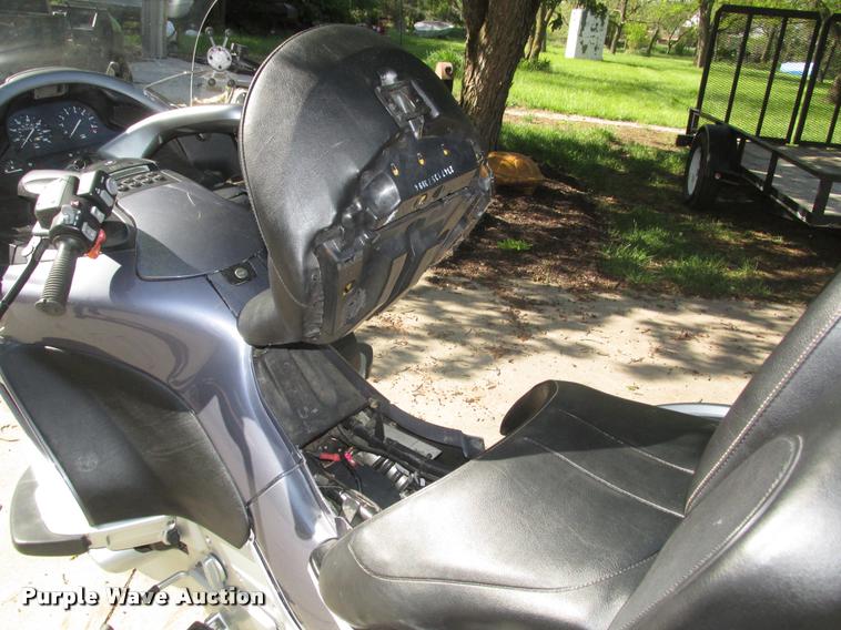 image for item AU9543 1999 BMW 1200LT motorcycle