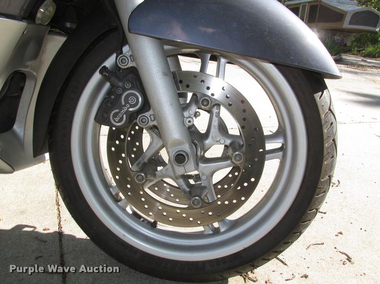 image for item AU9543 1999 BMW 1200LT motorcycle