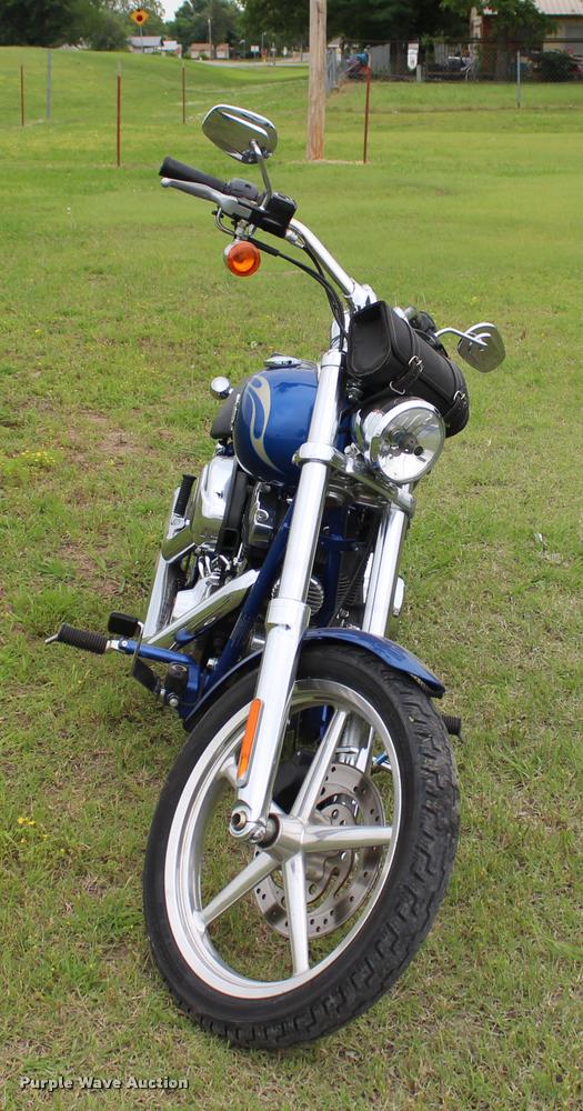 image for item BE9494 2009 Harley Davidson FXCWC rocker motorcycle