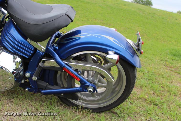 image for item BE9494 2009 Harley Davidson FXCWC rocker motorcycle