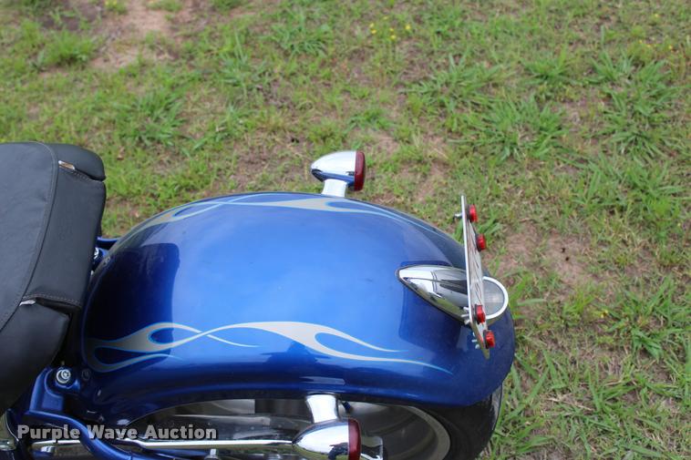 image for item BE9494 2009 Harley Davidson FXCWC rocker motorcycle