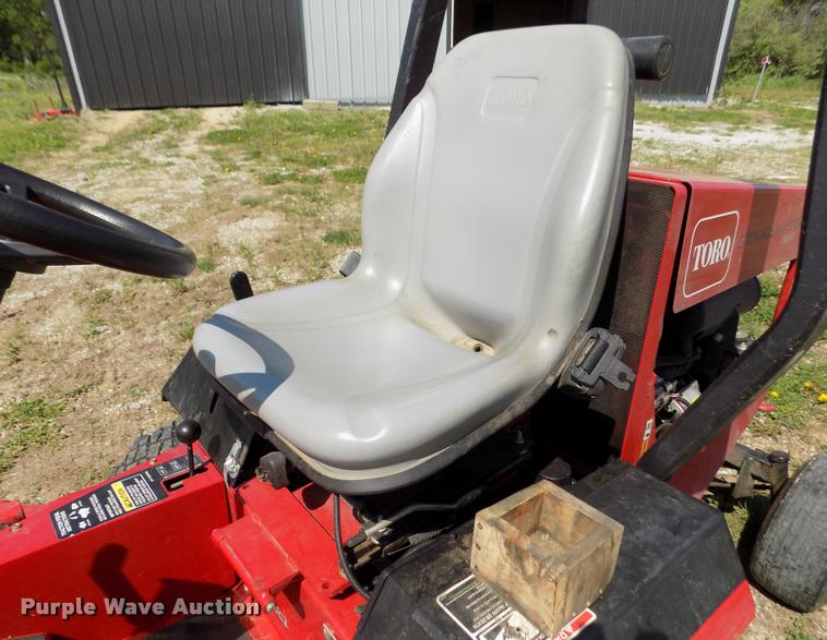 image for item DA0701 2010 Toro Ground Master 328D ZTR lawn mower