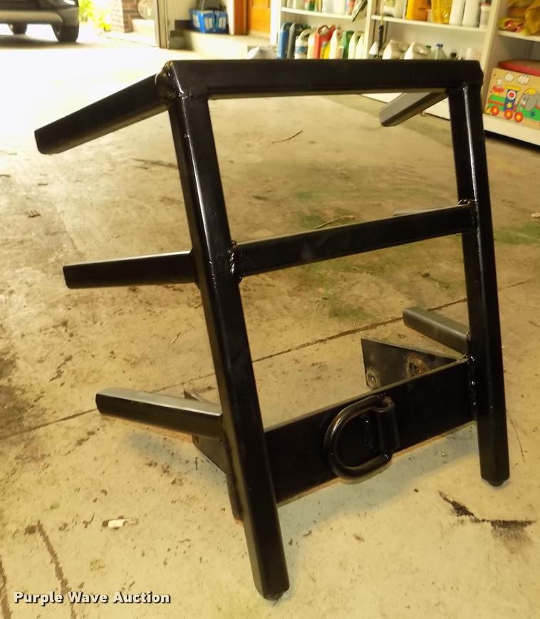 image for item DA0702 2006 John Deere 2320 MFWD tractor