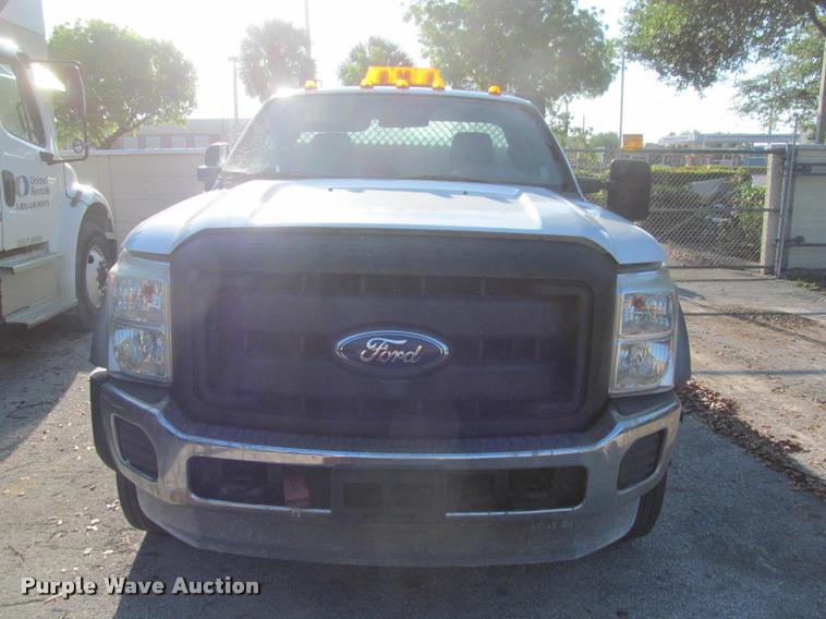 image for item DA1000 2011 Ford F450 service truck