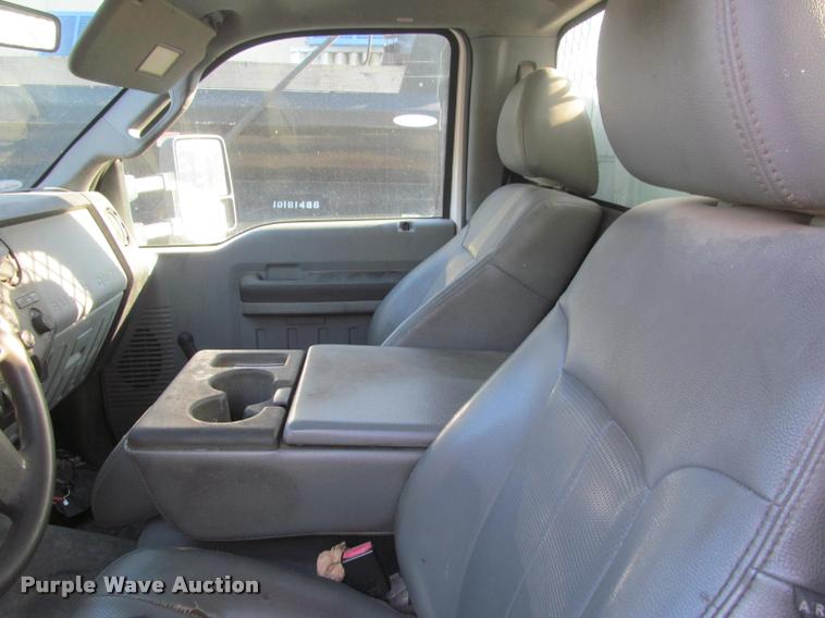 image for item DA1000 2011 Ford F450 service truck