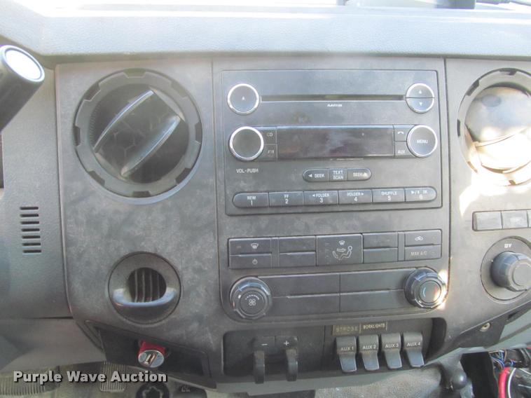 image for item DA1000 2011 Ford F450 service truck