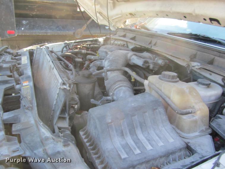 image for item DA1000 2011 Ford F450 service truck