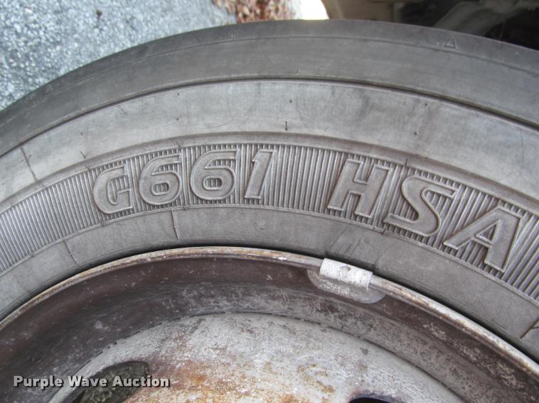 image for item DA1000 2011 Ford F450 service truck