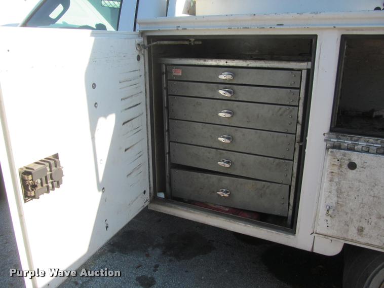 image for item DA1000 2011 Ford F450 service truck