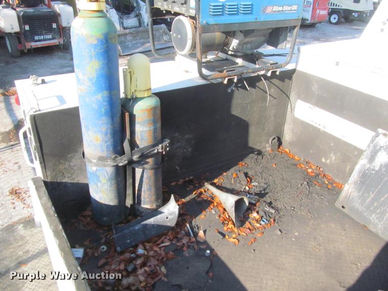 image for item DA1000 2011 Ford F450 service truck