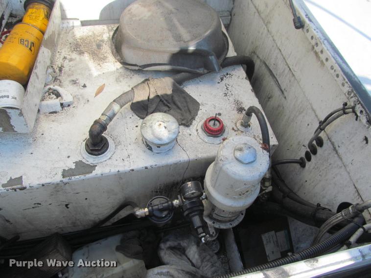 image for item DA1000 2011 Ford F450 service truck