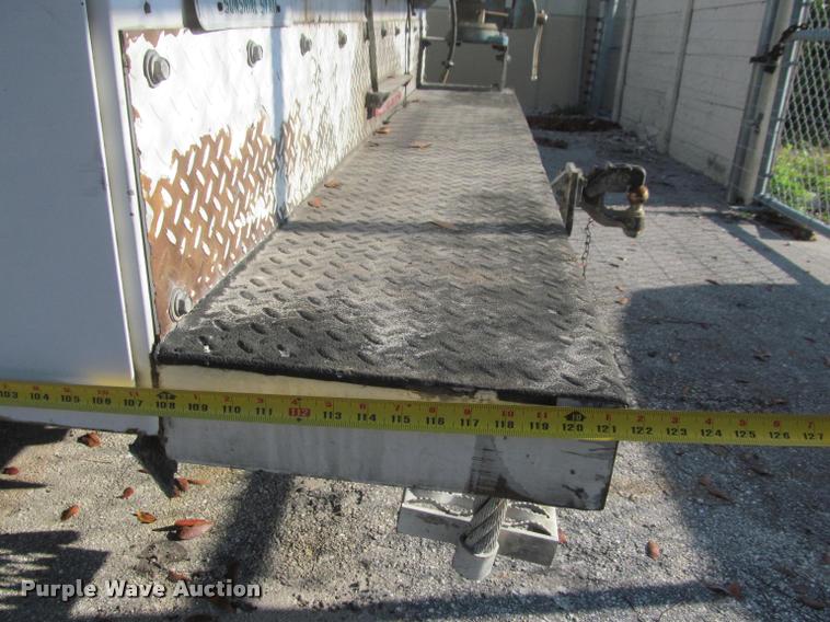 image for item DA1000 2011 Ford F450 service truck