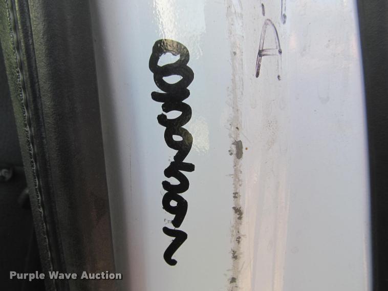 image for item DA1000 2011 Ford F450 service truck