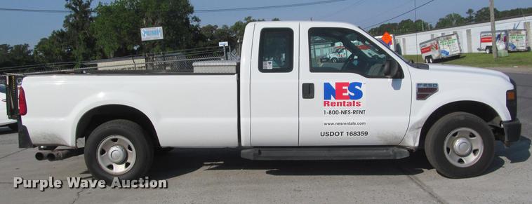 image for item DA1004 2008 Ford F250 Super Duty SuperCab pickup truck
