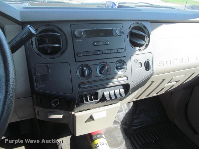 image for item DA1004 2008 Ford F250 Super Duty SuperCab pickup truck