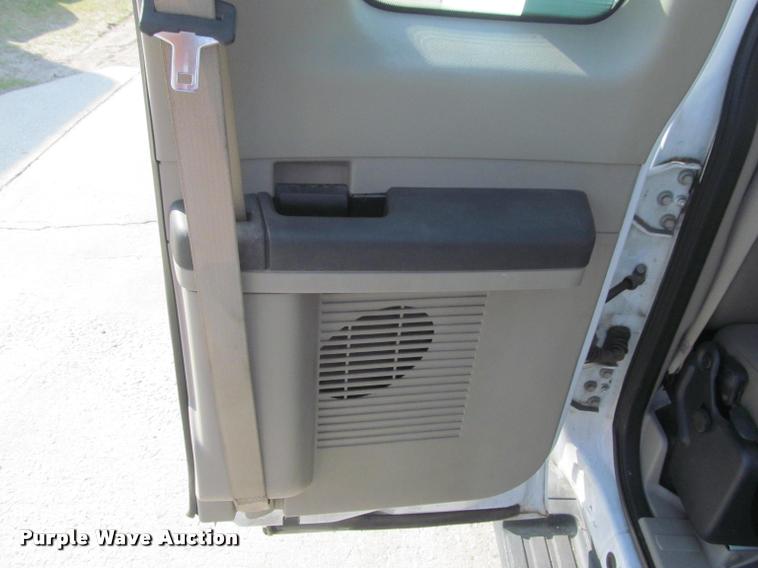 image for item DA1004 2008 Ford F250 Super Duty SuperCab pickup truck