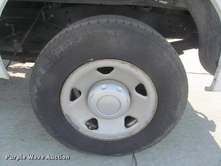 image for item DA1004 2008 Ford F250 Super Duty SuperCab pickup truck