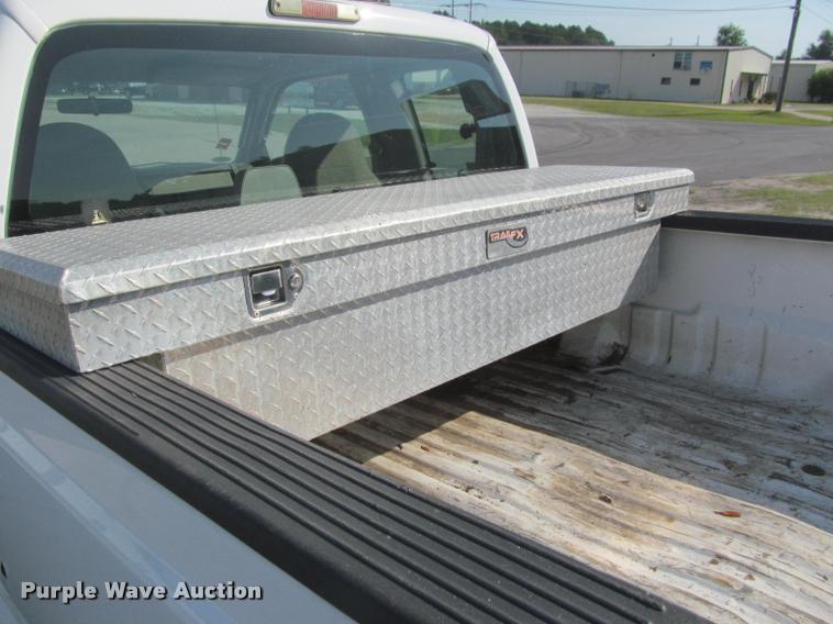 image for item DA1004 2008 Ford F250 Super Duty SuperCab pickup truck