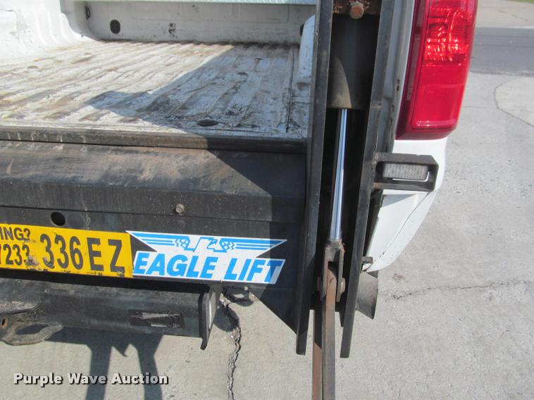 image for item DA1004 2008 Ford F250 Super Duty SuperCab pickup truck