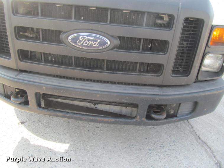 image for item DA1004 2008 Ford F250 Super Duty SuperCab pickup truck
