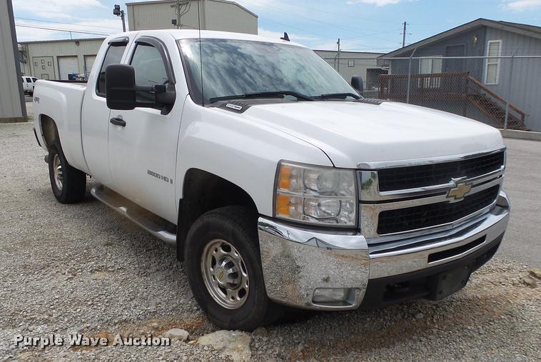 image for item DA2686 2008 Chevrolet Silverado 2500HD Ext. Cab pickup truck