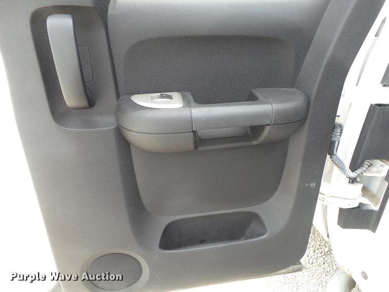image for item DA2686 2008 Chevrolet Silverado 2500HD Ext. Cab pickup truck