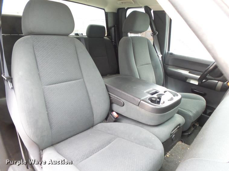 image for item DA2686 2008 Chevrolet Silverado 2500HD Ext. Cab pickup truck