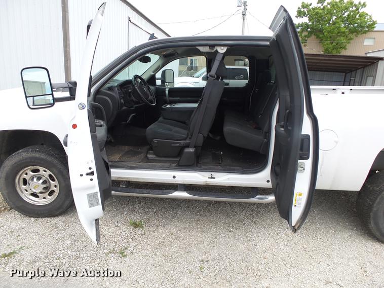 image for item DA2686 2008 Chevrolet Silverado 2500HD Ext. Cab pickup truck