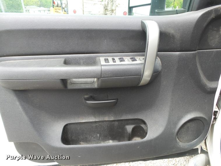 image for item DA2686 2008 Chevrolet Silverado 2500HD Ext. Cab pickup truck