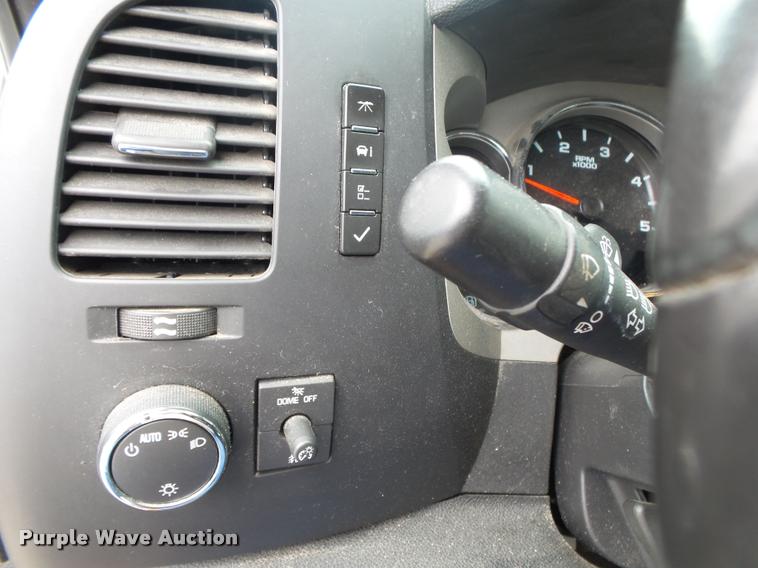 image for item DA2686 2008 Chevrolet Silverado 2500HD Ext. Cab pickup truck