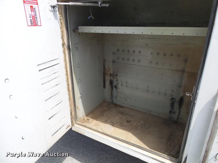 image for item DA2687 2008 Ford F550 SuperCab utility truck