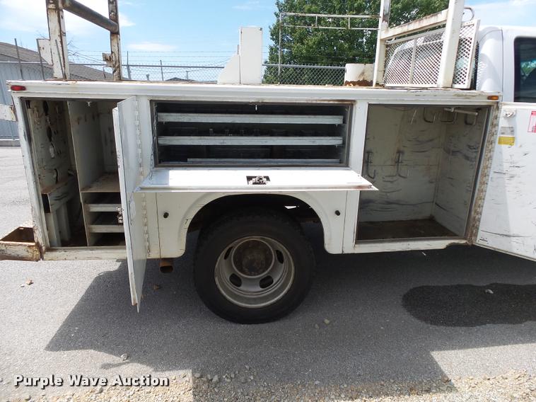 image for item DA2687 2008 Ford F550 SuperCab utility truck